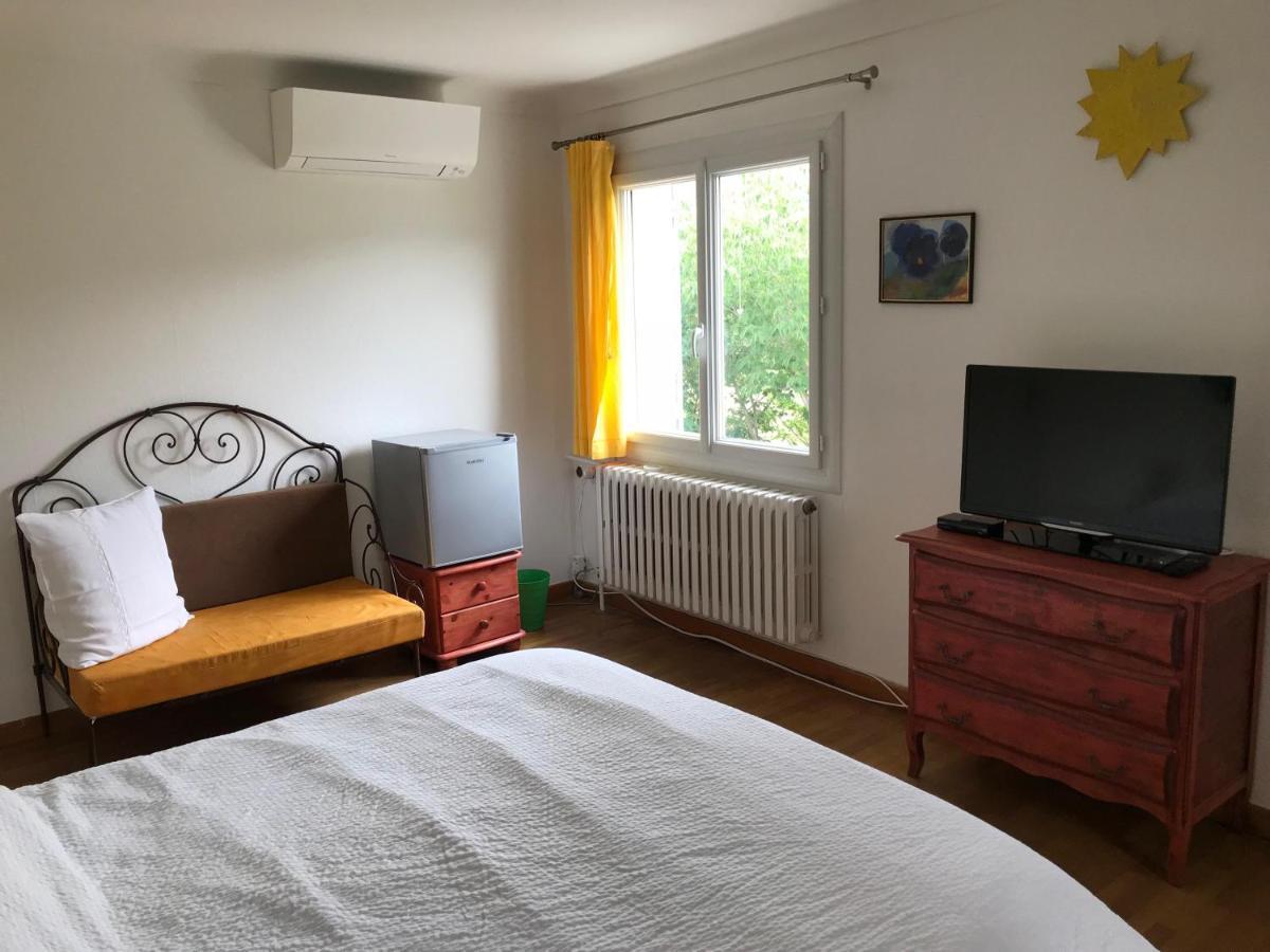 B&B Chez Anne-Marie Ніон Екстер'єр фото